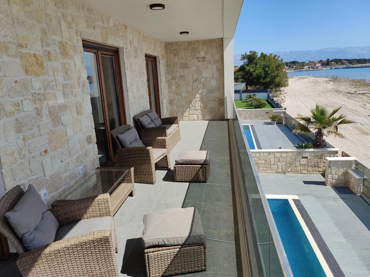 Best Villa Vir 0*,  Croatia